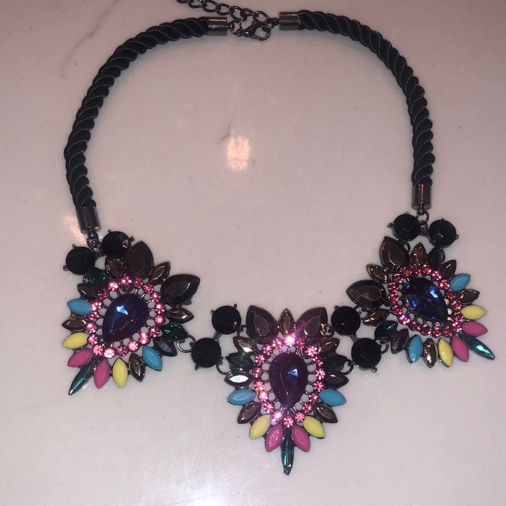 Fashion necklace